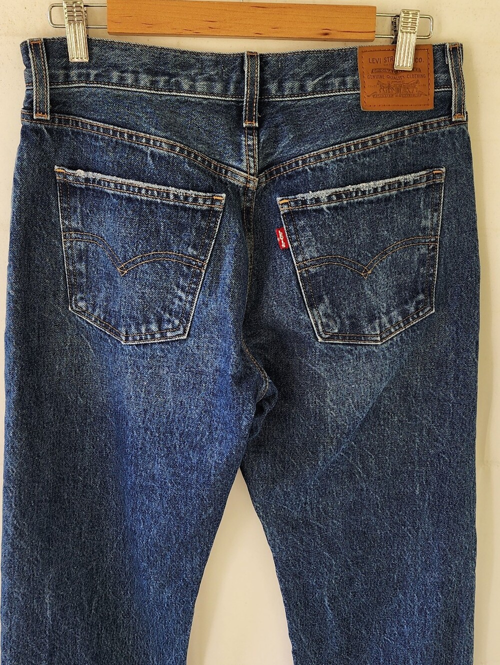 Levi's Premium Middy Straight Jeans - Picture 10 of 16